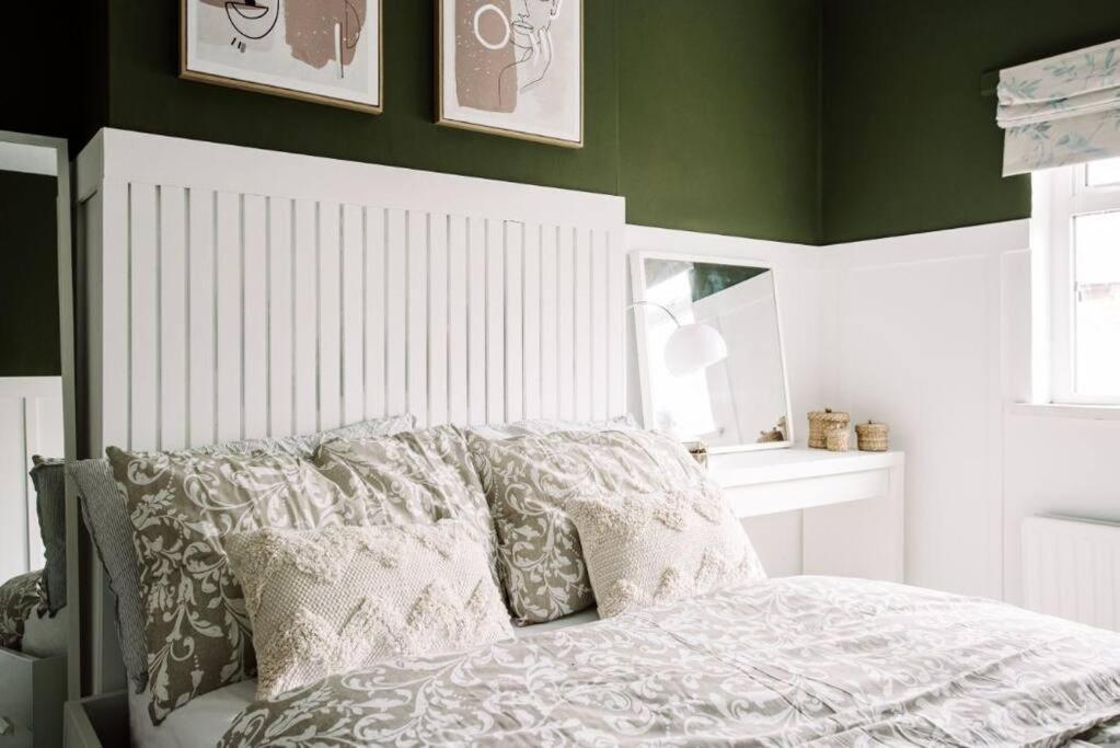 Modern & Stylish In The Heart Of Holiday home *