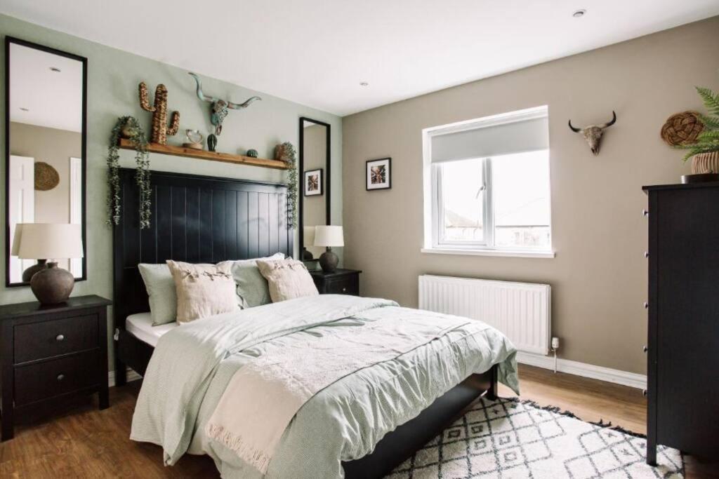 Modern & Stylish In The Heart Of Holiday home *